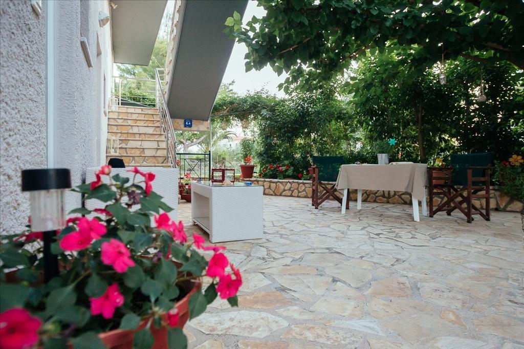 Dimitra Apartments Kandia Bagian luar foto